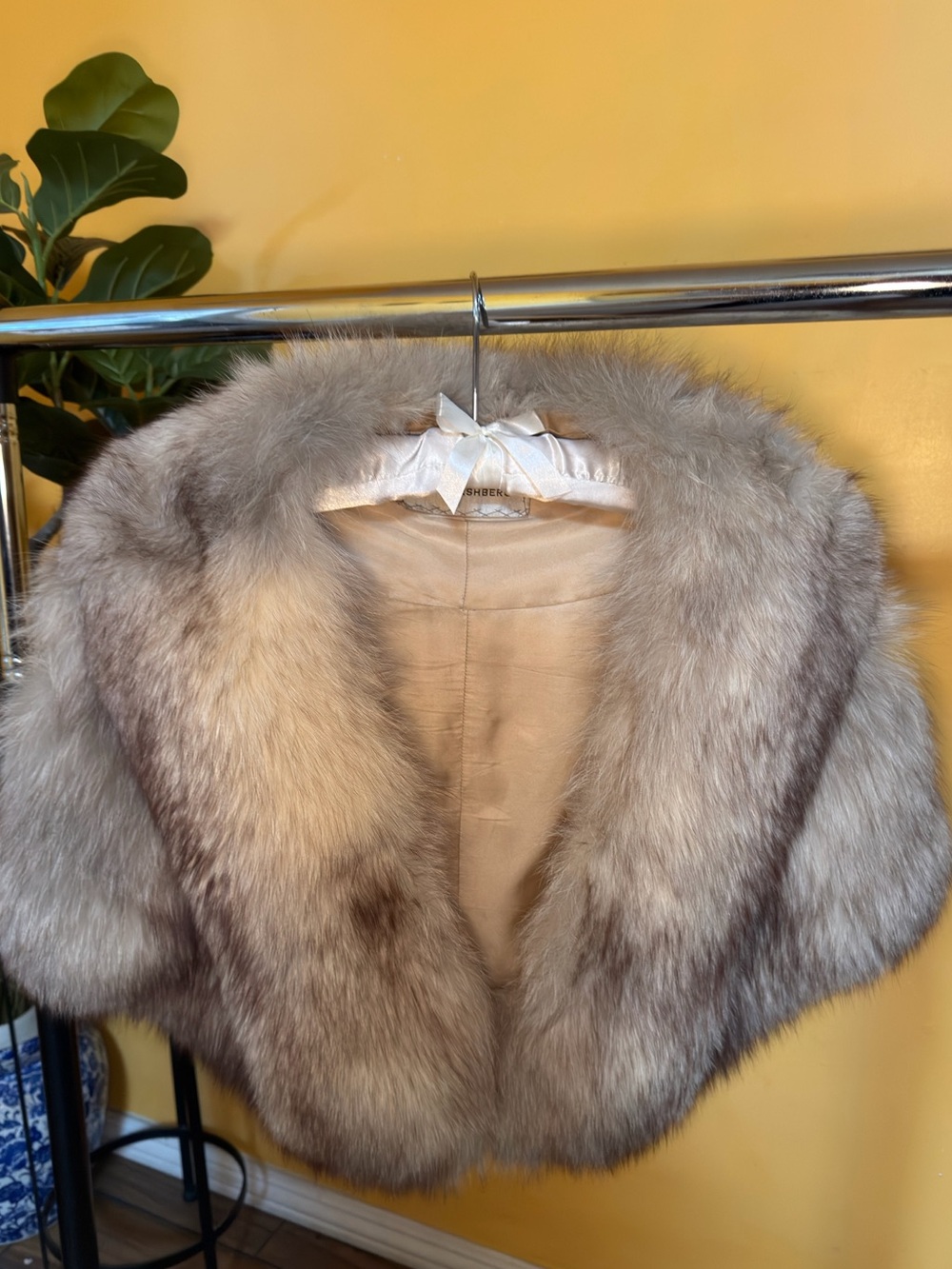Vintage Norwegian Blue Fox Fur Large Stole White Arctic Shoulder Wrap